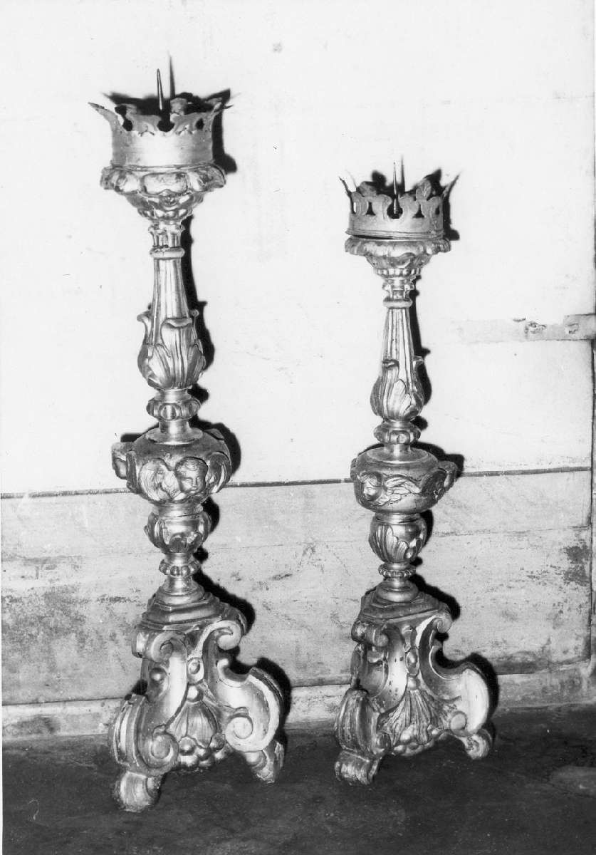 candeliere d'altare, serie - manifattura emiliana (seconda metà sec. XVIII)