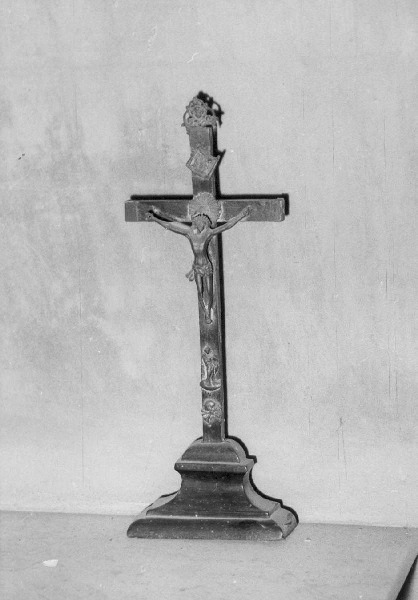croce da tavolo - manifattura emiliana (inizio sec. XVIII)