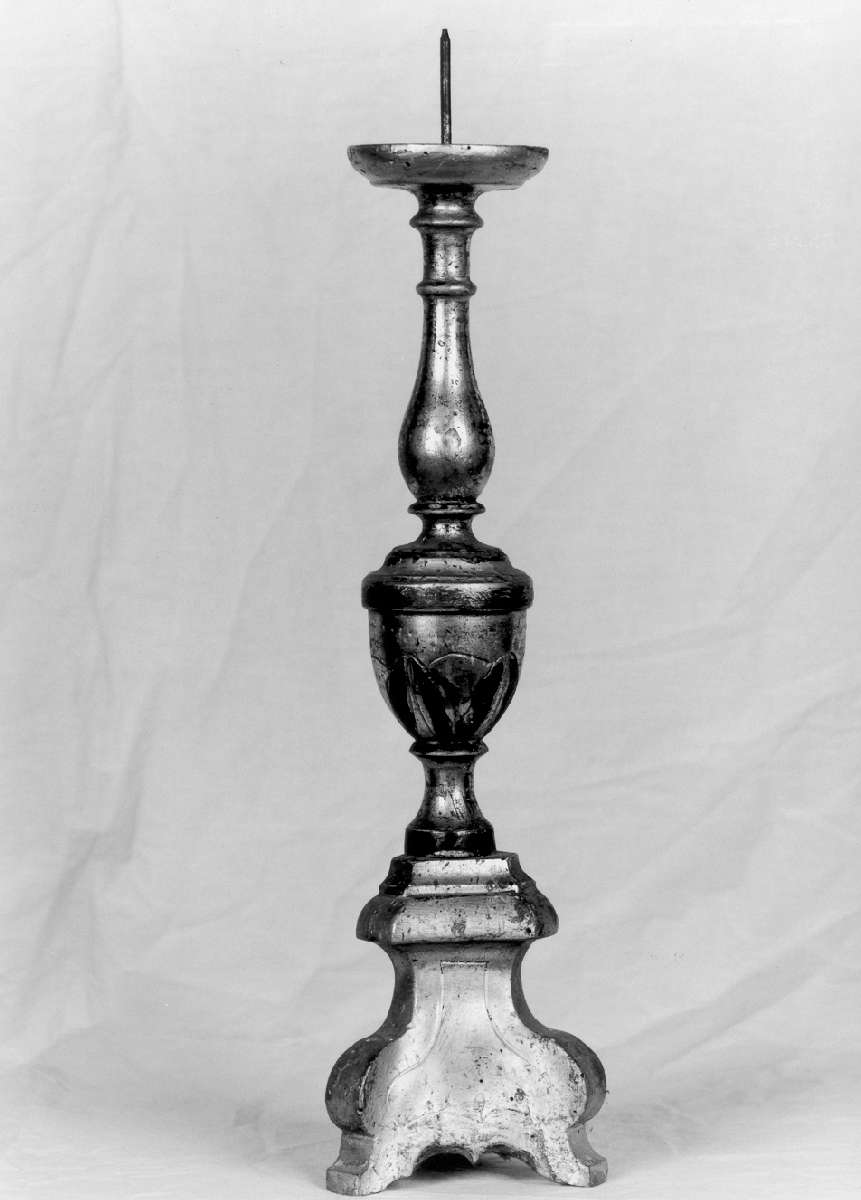 candeliere d'altare, serie - manifattura emiliana (prima metà sec. XIX)