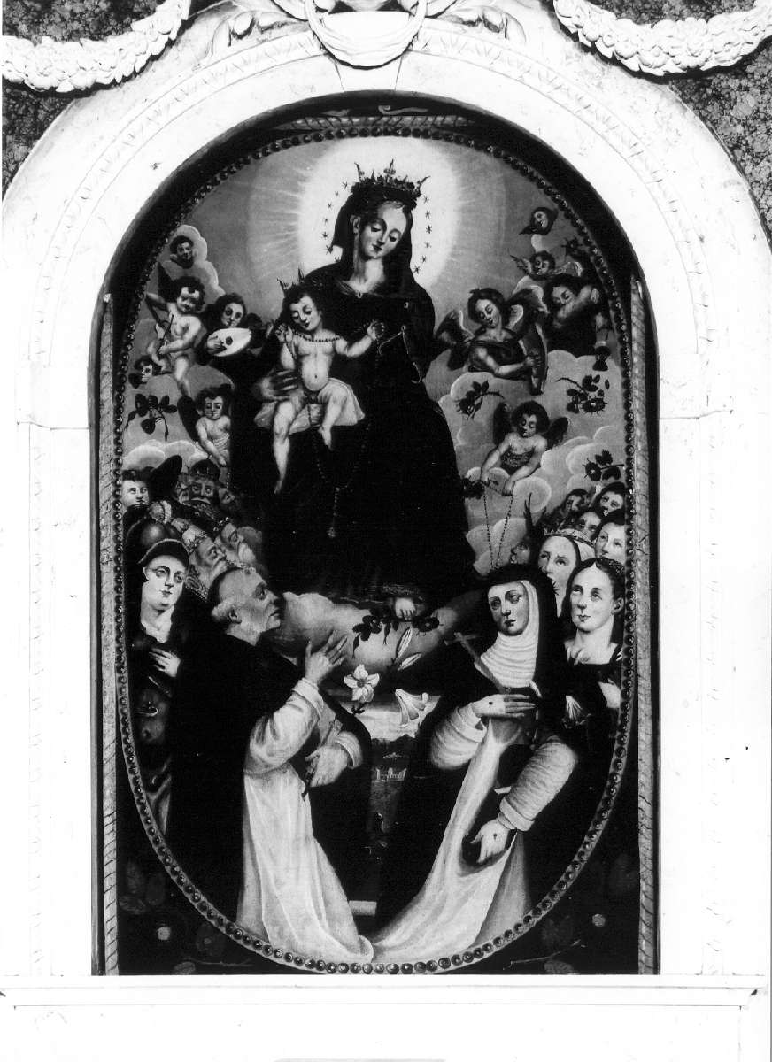 Madonna del Rosario con San Domenico, Santa Caterina e santi (dipinto) - ambito reggiano (sec. XVII)