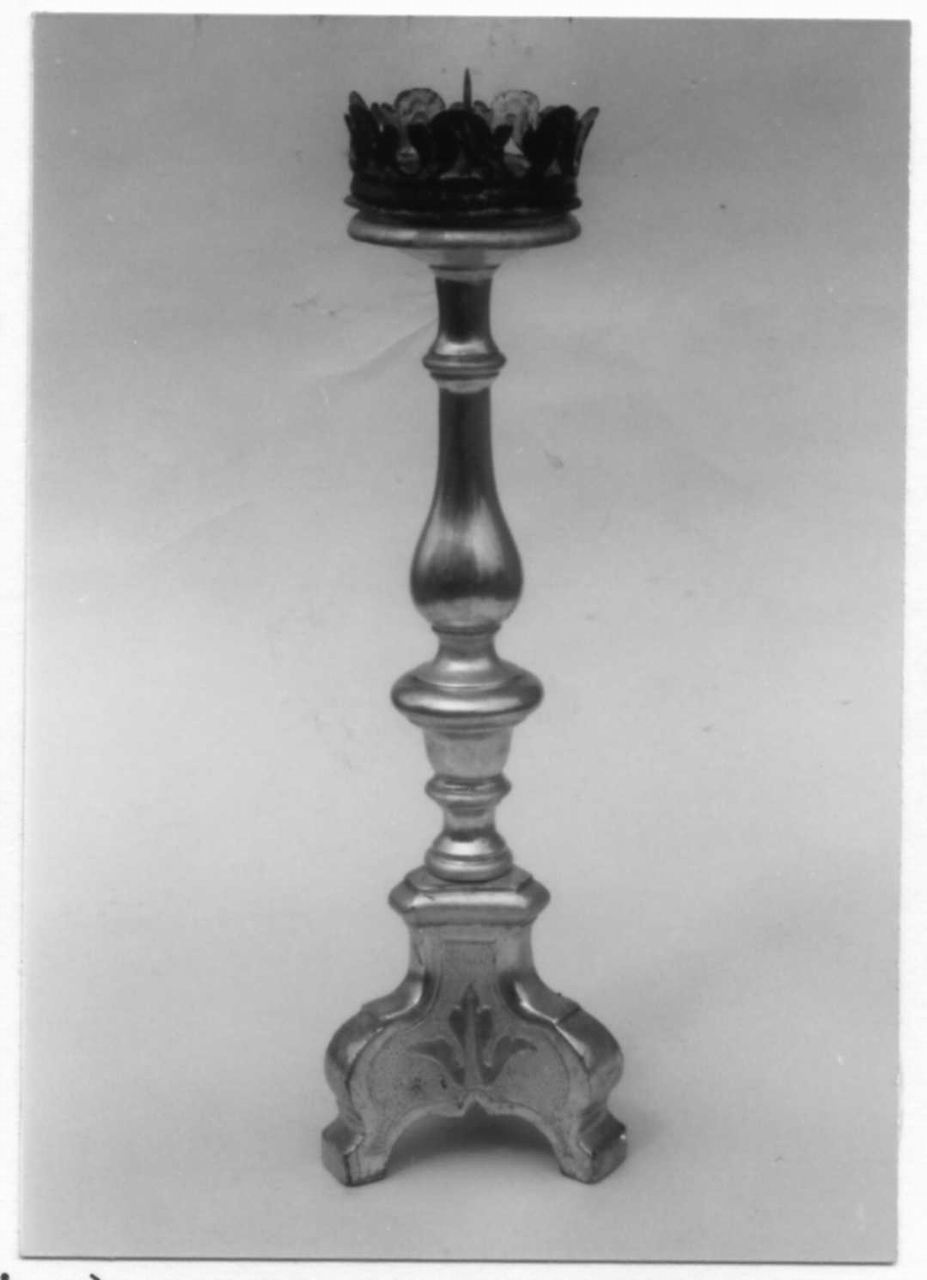 candeliere d'altare, serie - bottega modenese (sec. XVIII, sec. XIX)