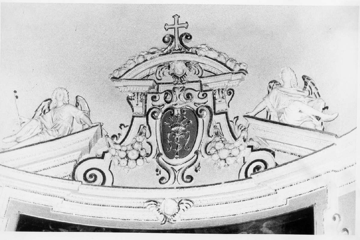 stemma della famiglia Teccia (decorazione plastica, complesso decorativo) - manifattura sassolese (metà sec. XVII)