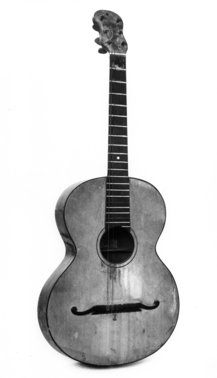 chitarra di Guadagnino Gaetano (sec. XIX)