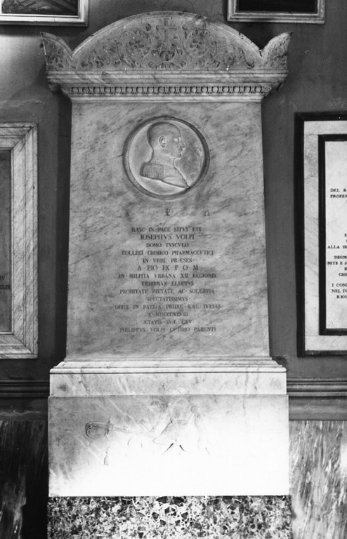 monumento funebre - ambito laziale (sec. XIX)