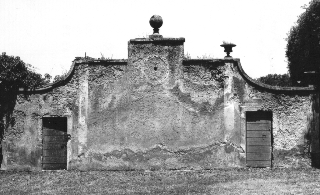 decorazione plastica - ambito romano (sec. XVII)