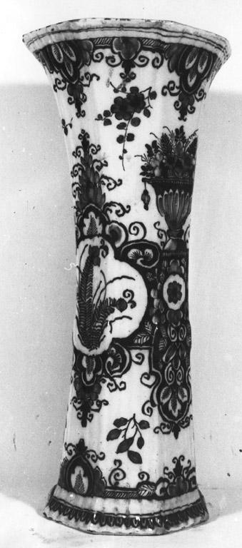 vaso - manifattura di Delft (fine/inizio secc. XVII/ XVIII)