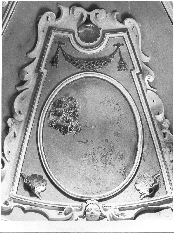 figura femminile (dipinto, frammento) - ambito laziale (secc. XVII/ XVIII)