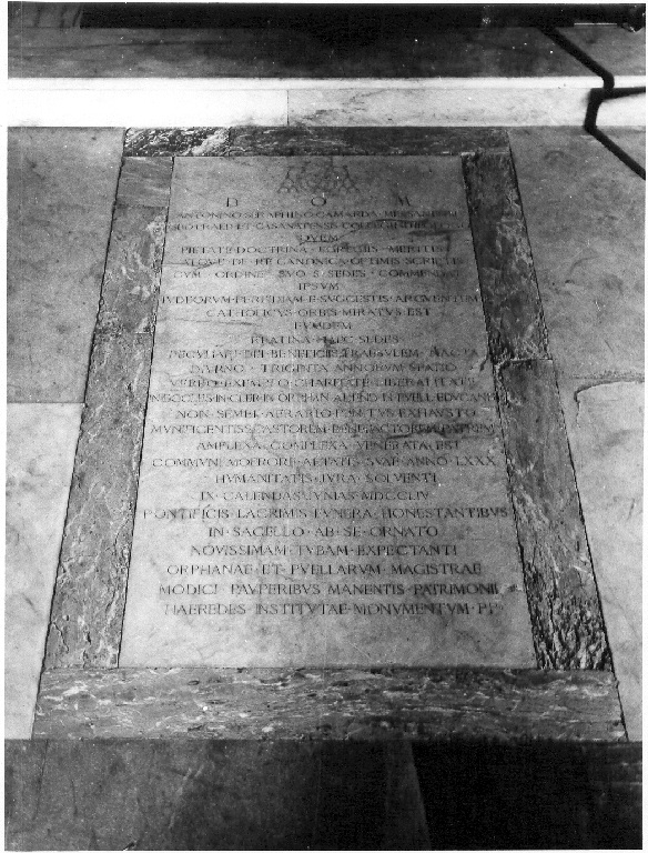 lastra tombale - ambito laziale (sec. XVIII)