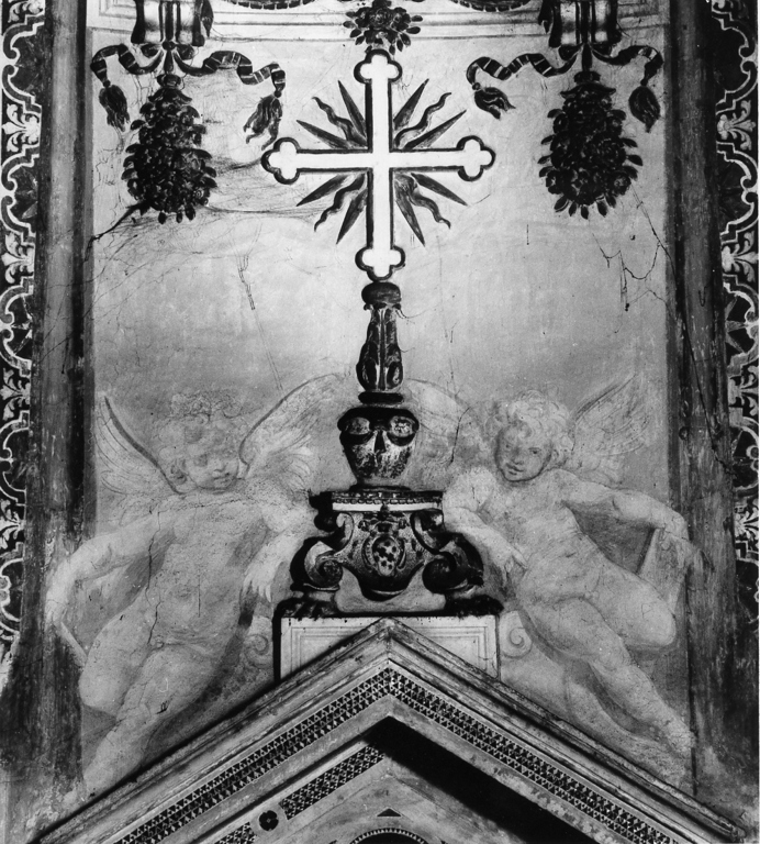 angeli reggenti la croce (decorazione plastico-pittorica, elemento d'insieme) di Cesari Giuseppe detto Cavalier d'Arpino (attribuito), Rossetti Cesare (attribuito) (sec. XVII)