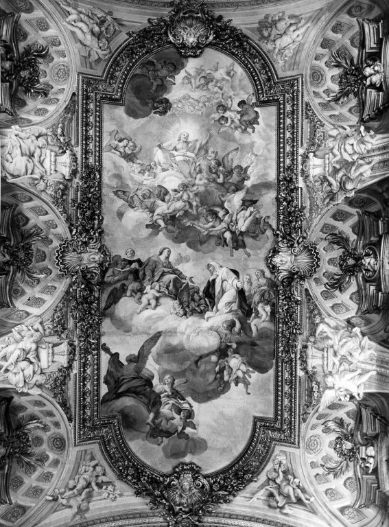Cristo in gloria con S. Domenico, S. Caterina da Siena, S. Caterina d'Alessandria, S. Giovanni Evangelista e gli angeli musicanti (dipinto) di Garzi Luigi (sec. XVIII)