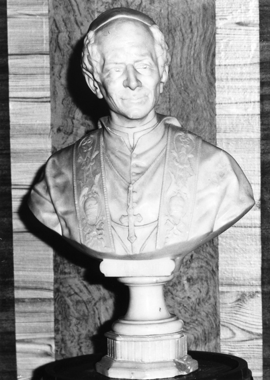 Leone XIII (busto) - ambito romano (fine/inizio secc. XIX/ XX)
