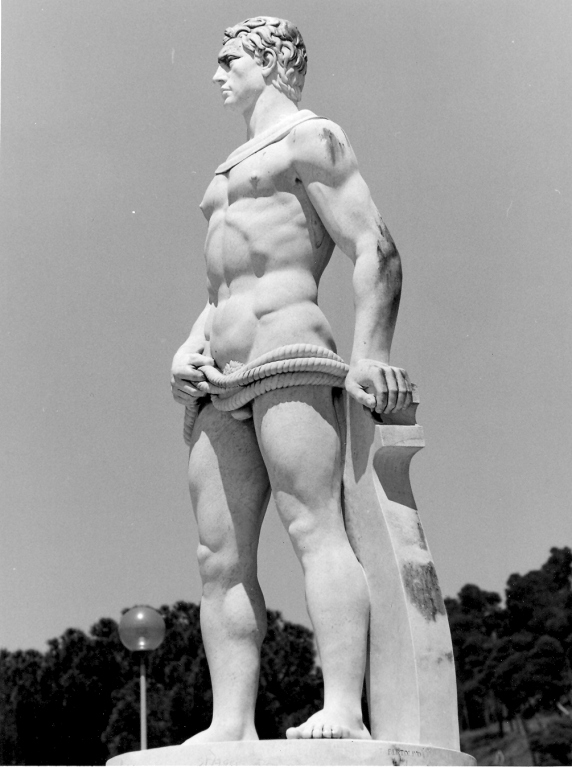 atleta al timone (scultura) di Bertolino Tommaso (sec. XX)