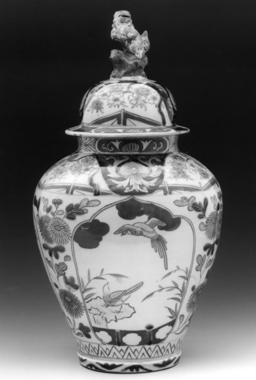 vaso - manifattura giapponese, manifattura Arita (Imari) (fine/inizio secc. XVII/ XVIII)
