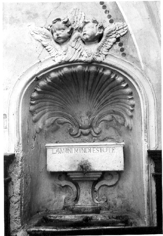 lavabo - a parete - ambito laziale (sec. XVIII)