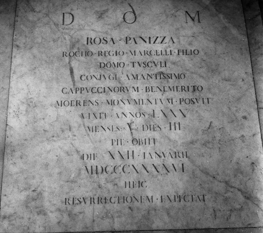 lapide tombale - ambito laziale (sec. XIX)