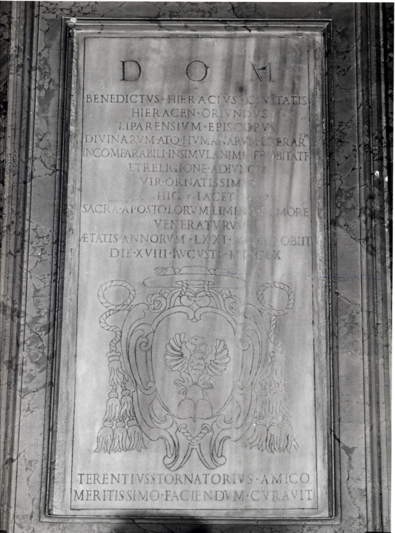 lapide tombale - bottega Italia centrale (seconda metà sec. XVII)