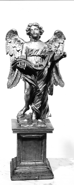 angelo con simbolo della passione: veste e dadi (statua) - bottega romana (sec. XVIII)