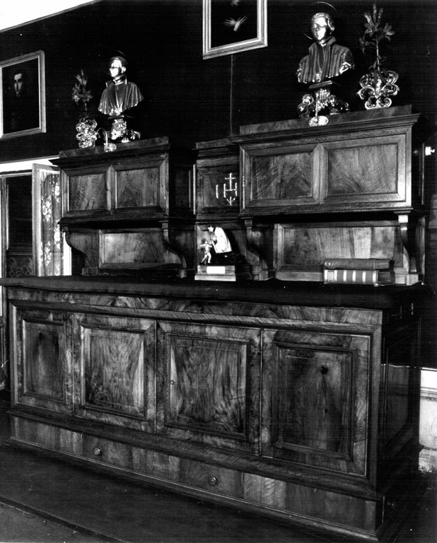 credenza con alzata - ambito romano (fine sec. XVIII)