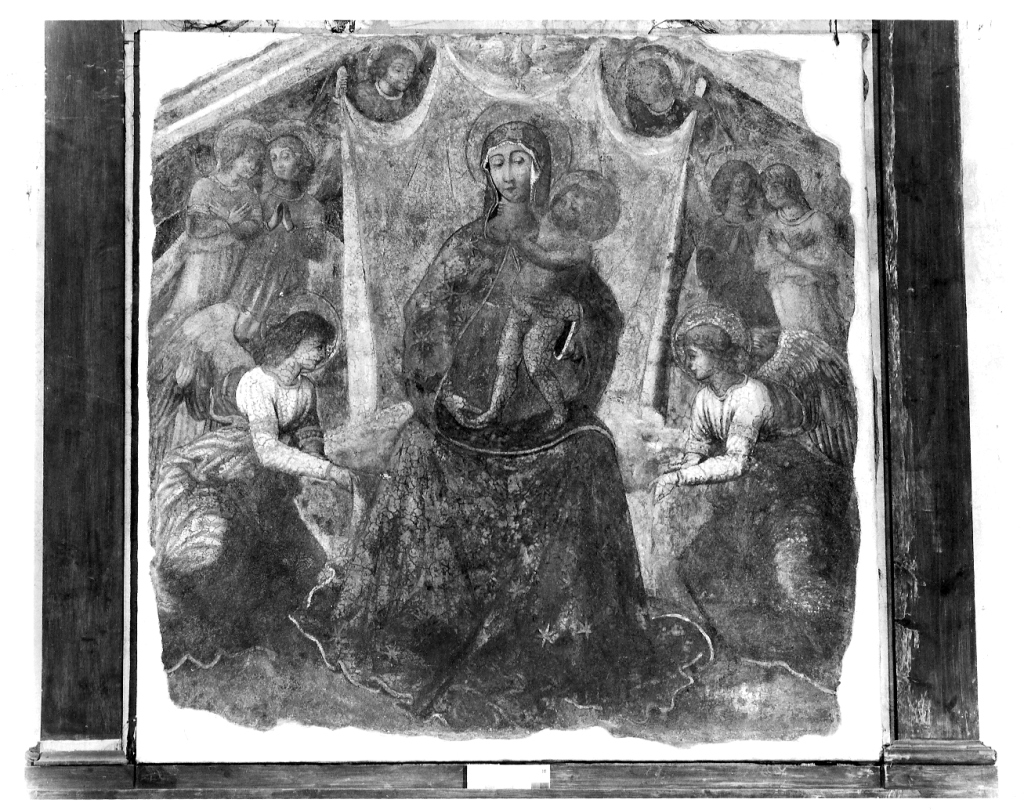 Madonna con Bambino e angeli (dipinto) di Benozzo di Lese detto Benozzo Gozzoli (maniera) (sec. XV)