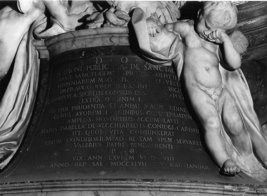lapide commemorativa di Maini Giovanni Battista (sec. XVIII)
