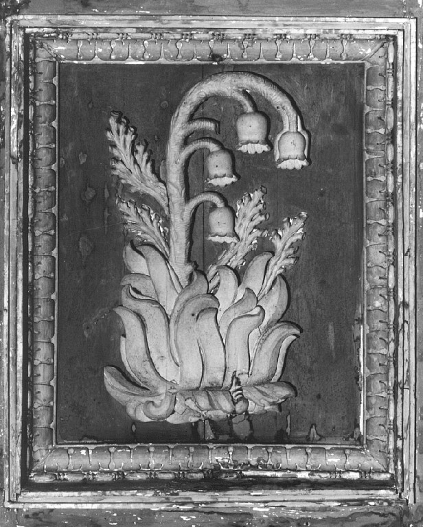 fiore (rilievo) - produzione romana (sec. XVI)