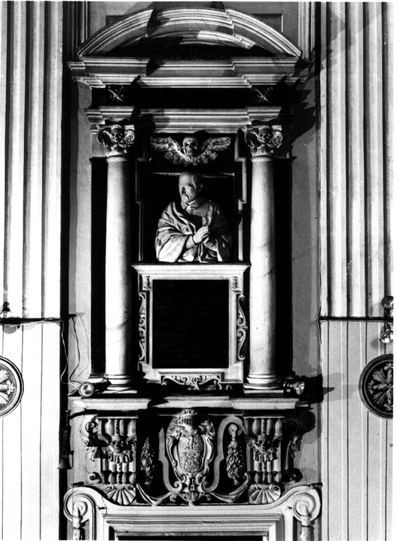 busto ritratto di Giovanni Pizzullo (monumento funebre - a edicola) - ambito romano (sec. XVII)