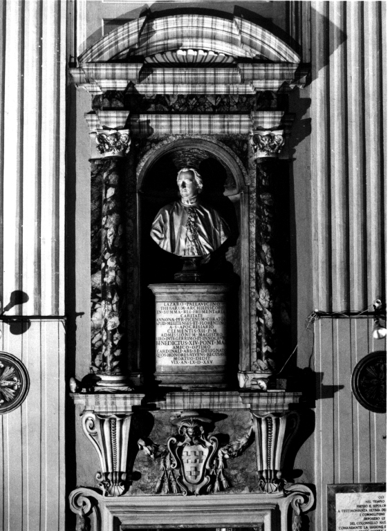 busto ritratto di Lazzaro Pallavicini (monumento funebre - a edicola) di Fuga Ferdinando, Corsini Agostino (sec. XVIII)