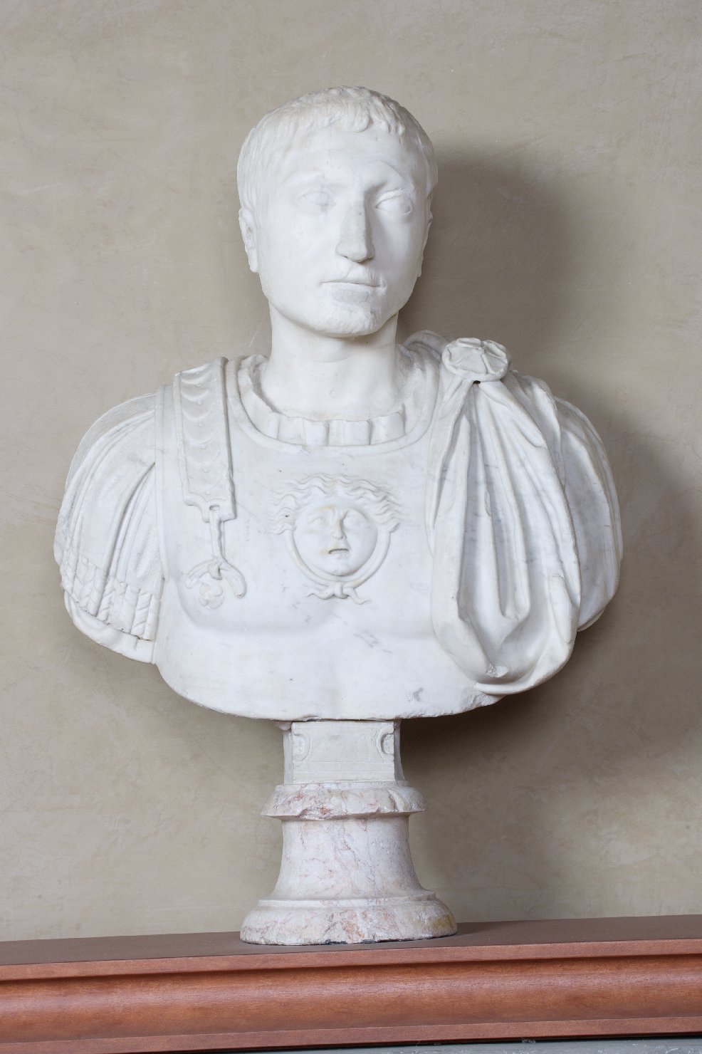 Ritratto virile (busto, opera isolata) - arte romana (prima metà sec. I)