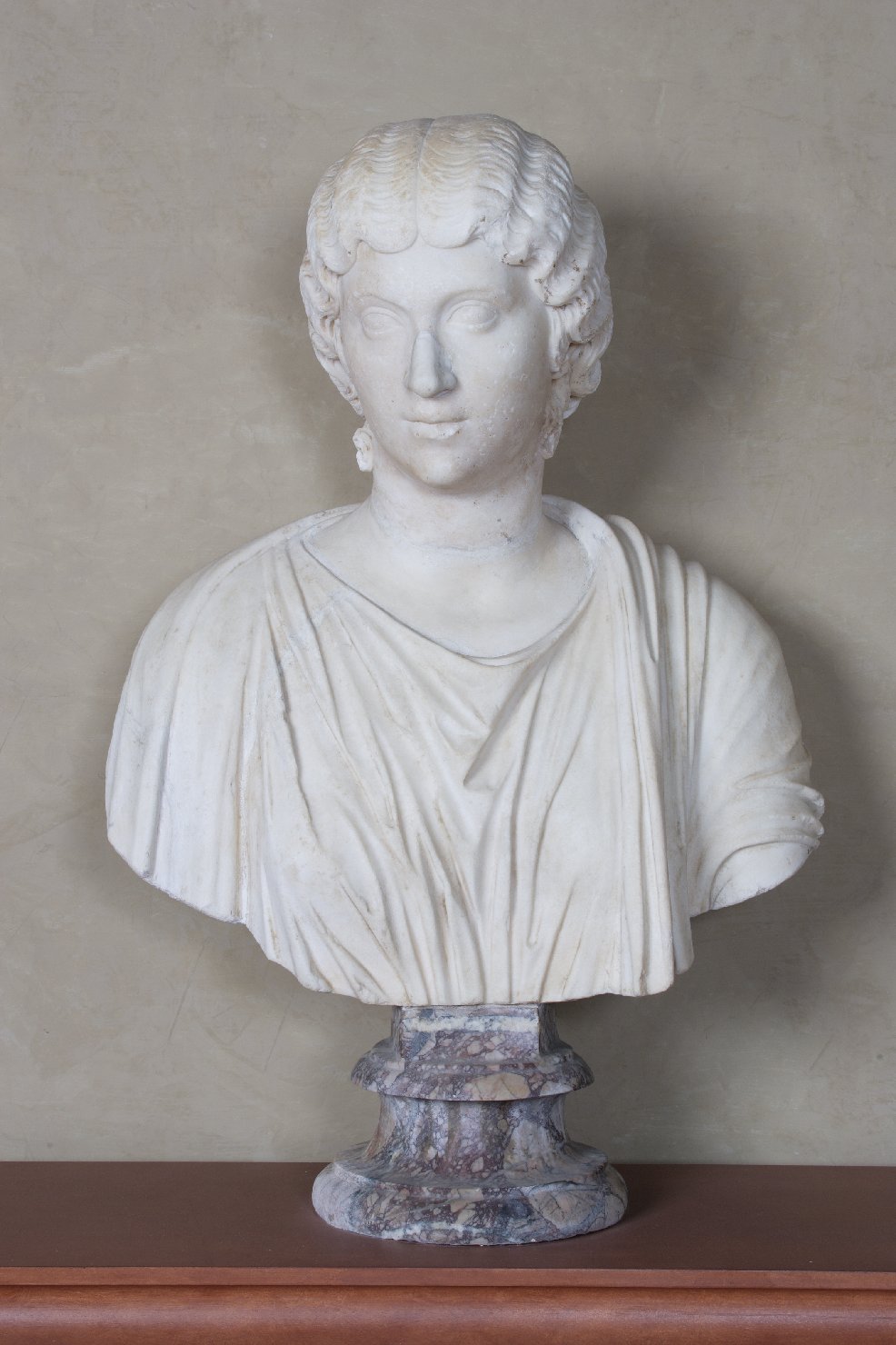 Ritratto femminile (Lucilla?) (busto, opera isolata) - arte romana (terzo quarto sec. II)