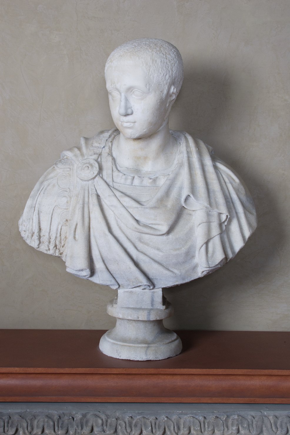 Ritratto di giovane (busto, opera isolata) - arte romana (sec. III)