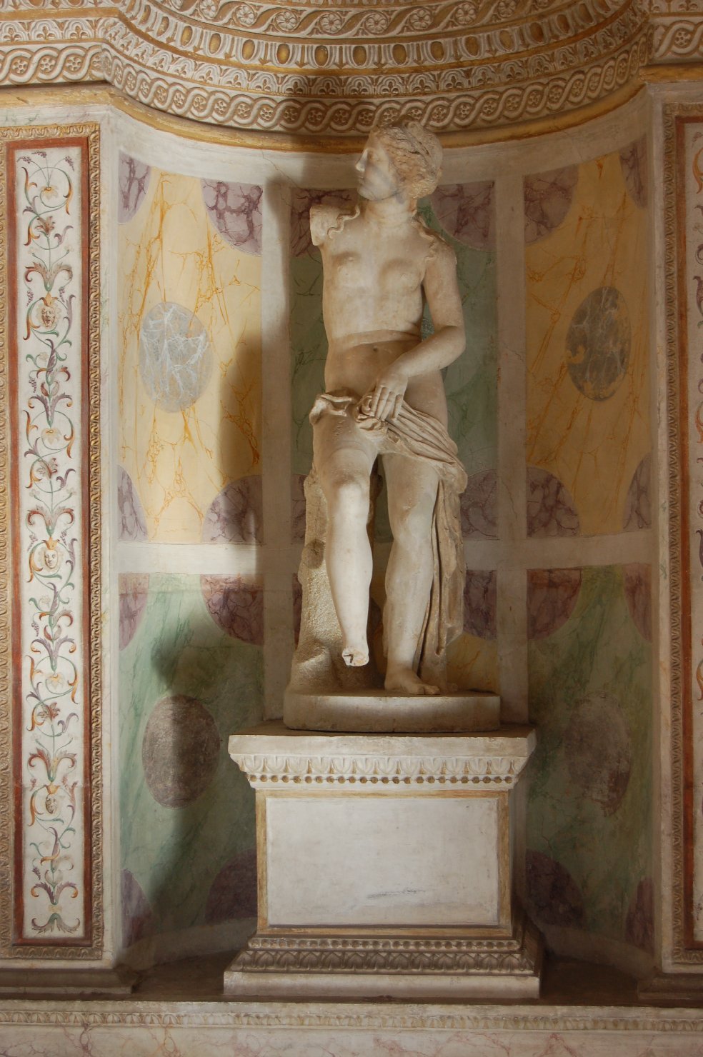 Leda (statua, opera isolata) - arte romana (fine/inizio secc. II a.C./ I a.C)