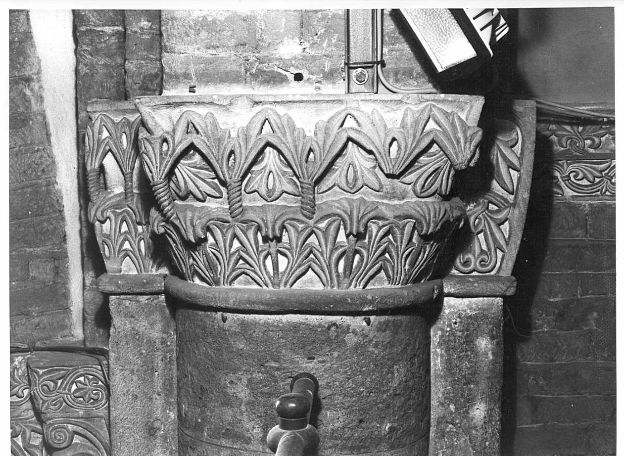 capitello composito, opera isolata - bottega lombarda (seconda metà sec. XIX)