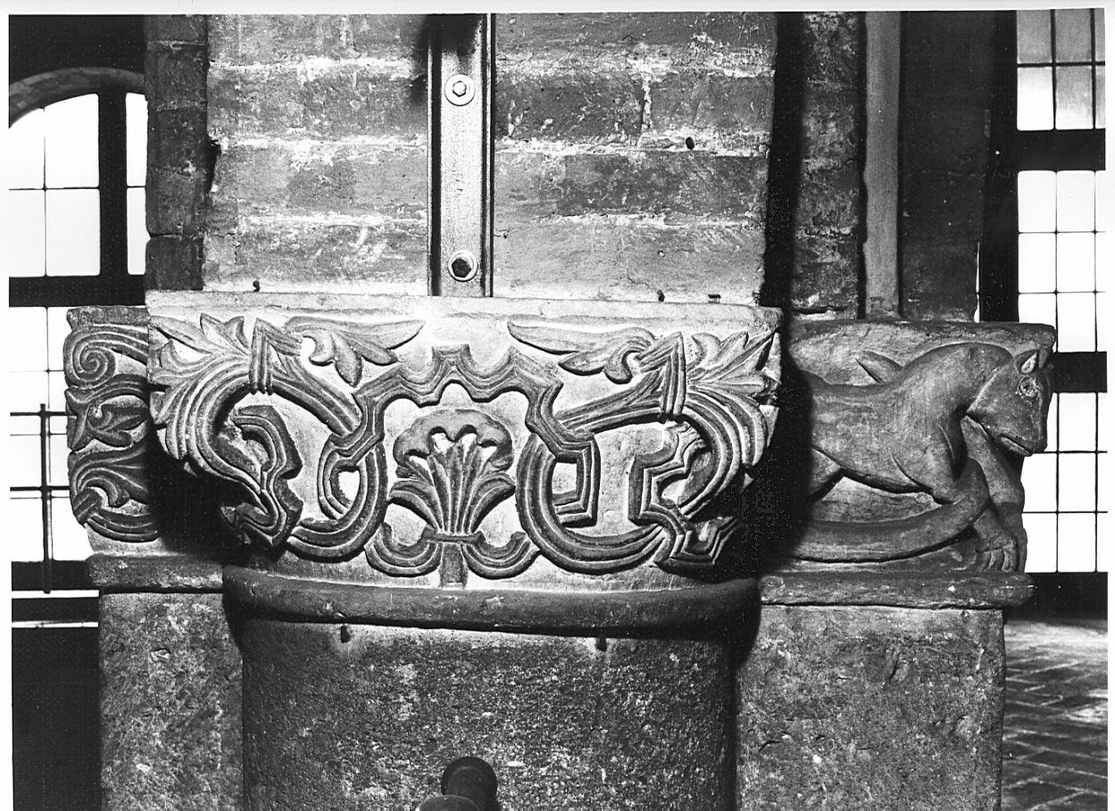 capitello composito, opera isolata - bottega lombarda (seconda metà sec. XIX)