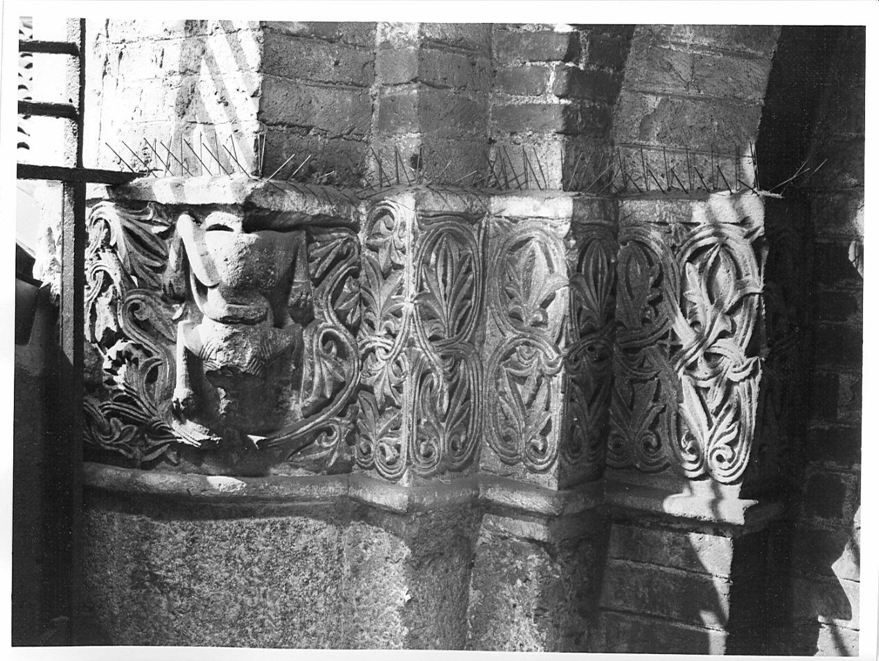 capitello composito, opera isolata - bottega lombarda (seconda metà sec. XIX)