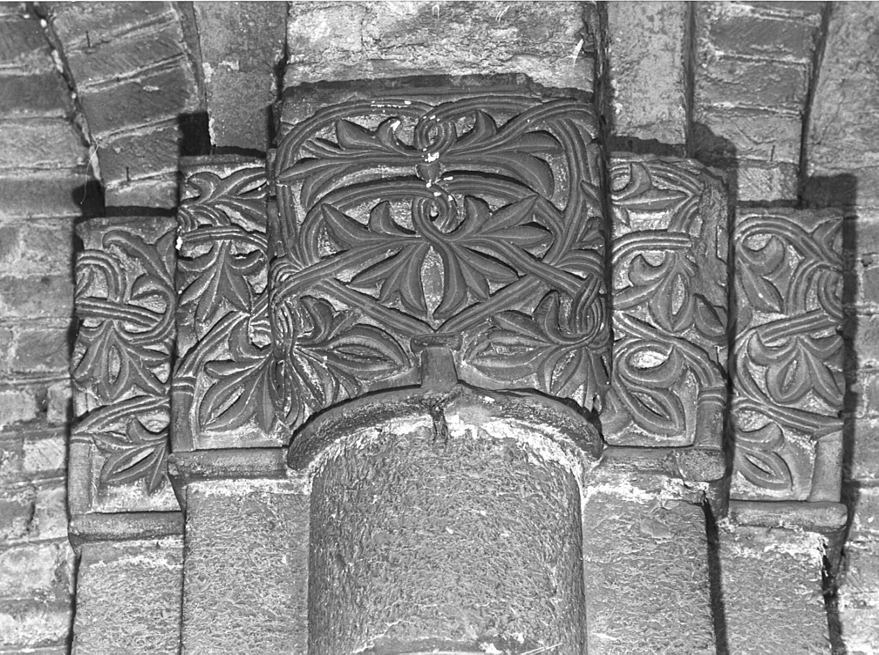 capitello composito, opera isolata - bottega lombarda (seconda metà sec. XIX)