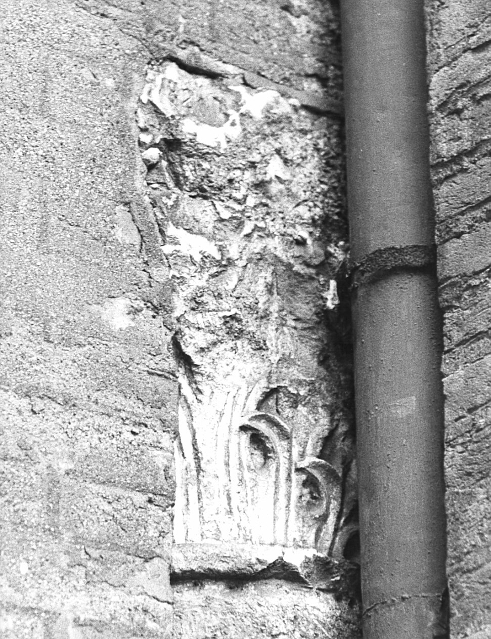 capitello, opera isolata - bottega lombarda (sec. XII)