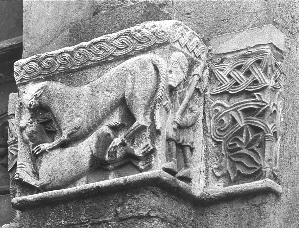 capitello, opera isolata - bottega lombarda (sec. XII)