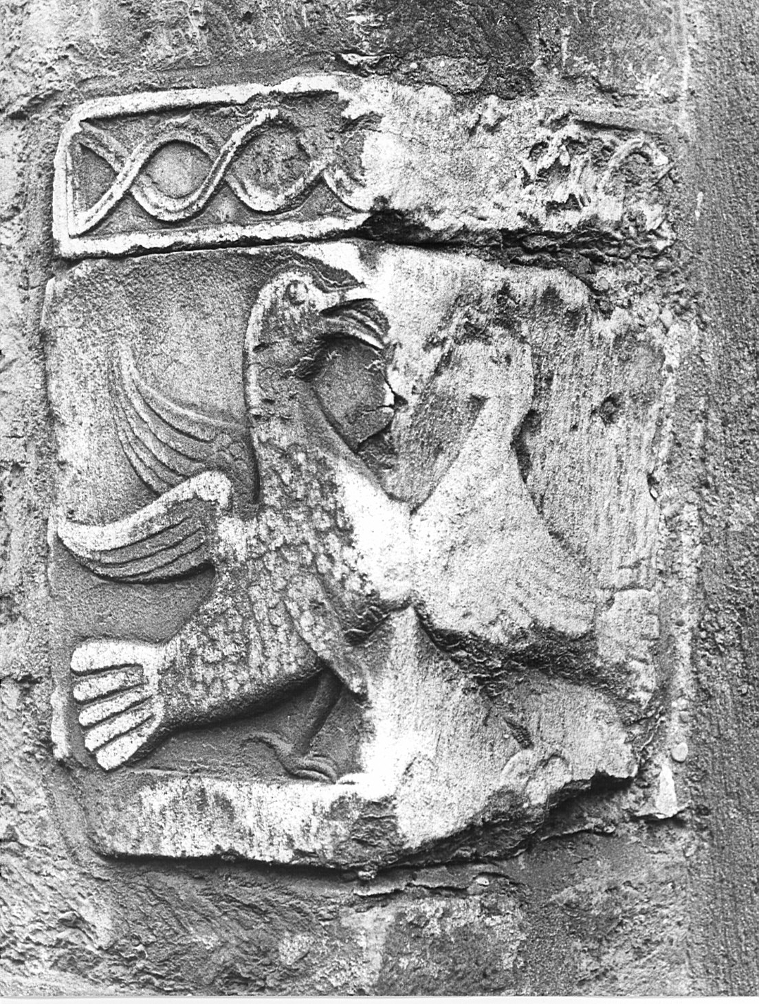 capitello, frammento - bottega lombarda (sec. XII)