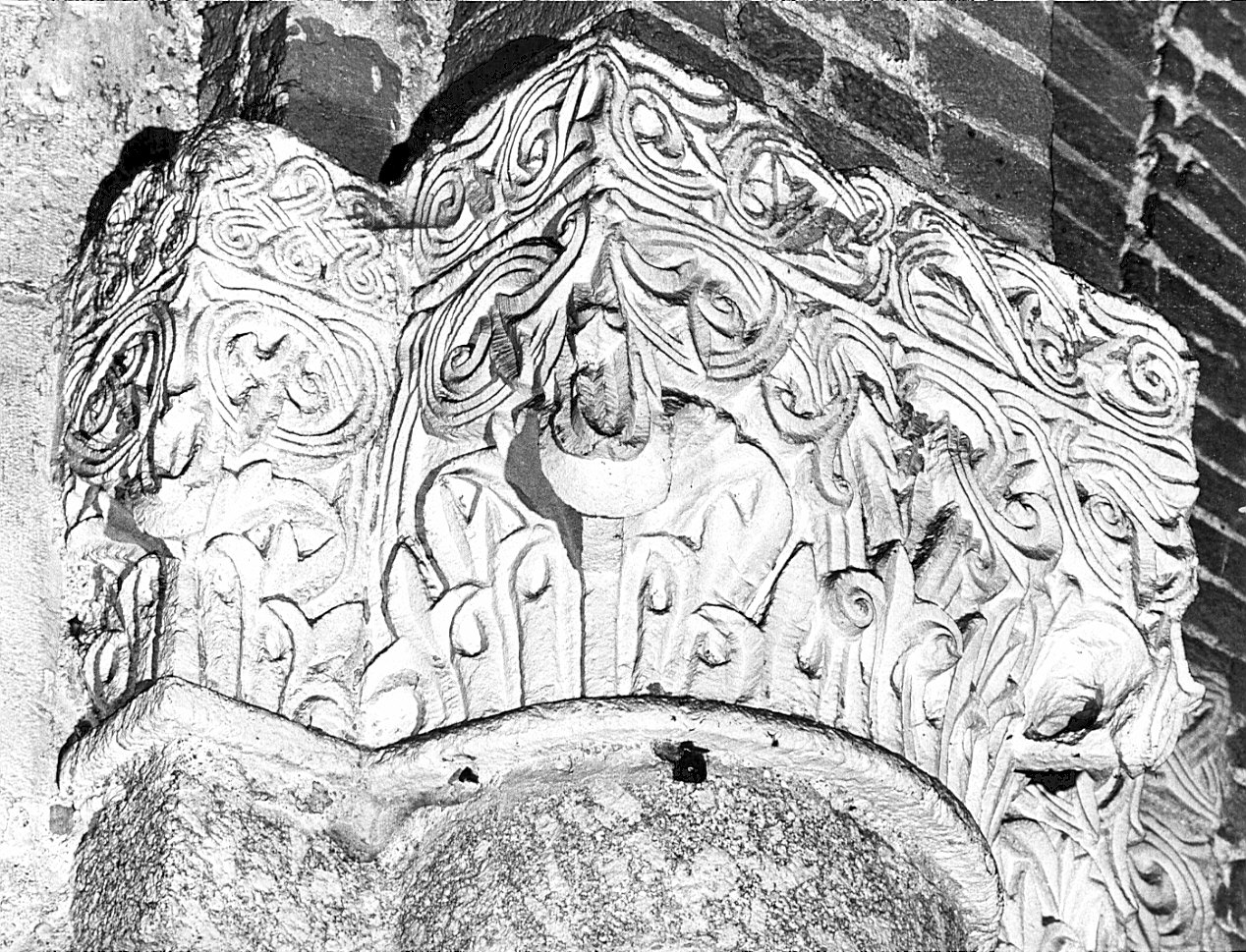 capitello, serie - bottega lombarda (sec. XII)