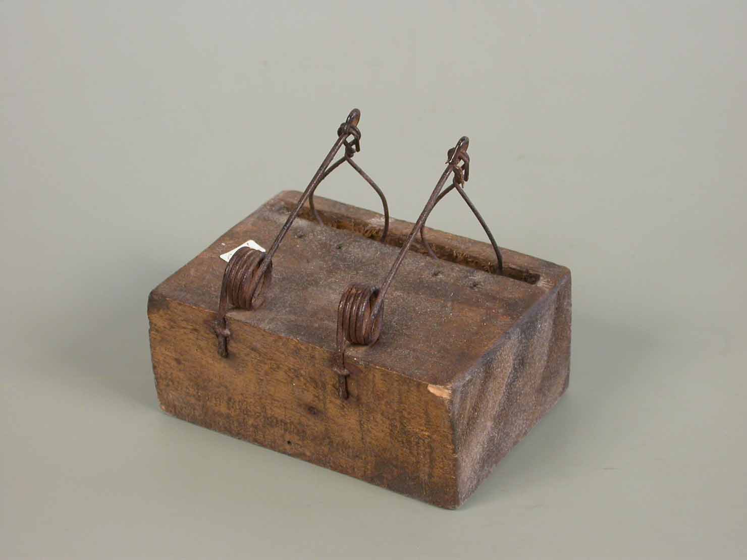 trappola per topi - ambito marchigiano (sec. XX seconda metà)