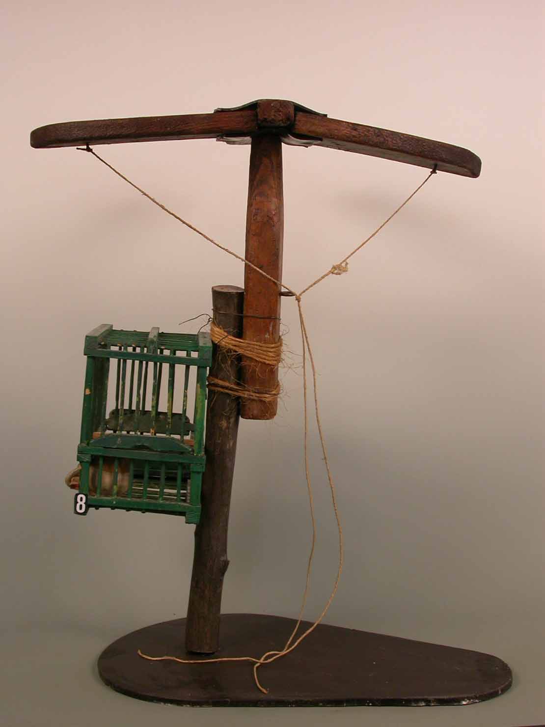 richiamo falco per uccelli - ambito marchigiano (sec. XX seconda metà)