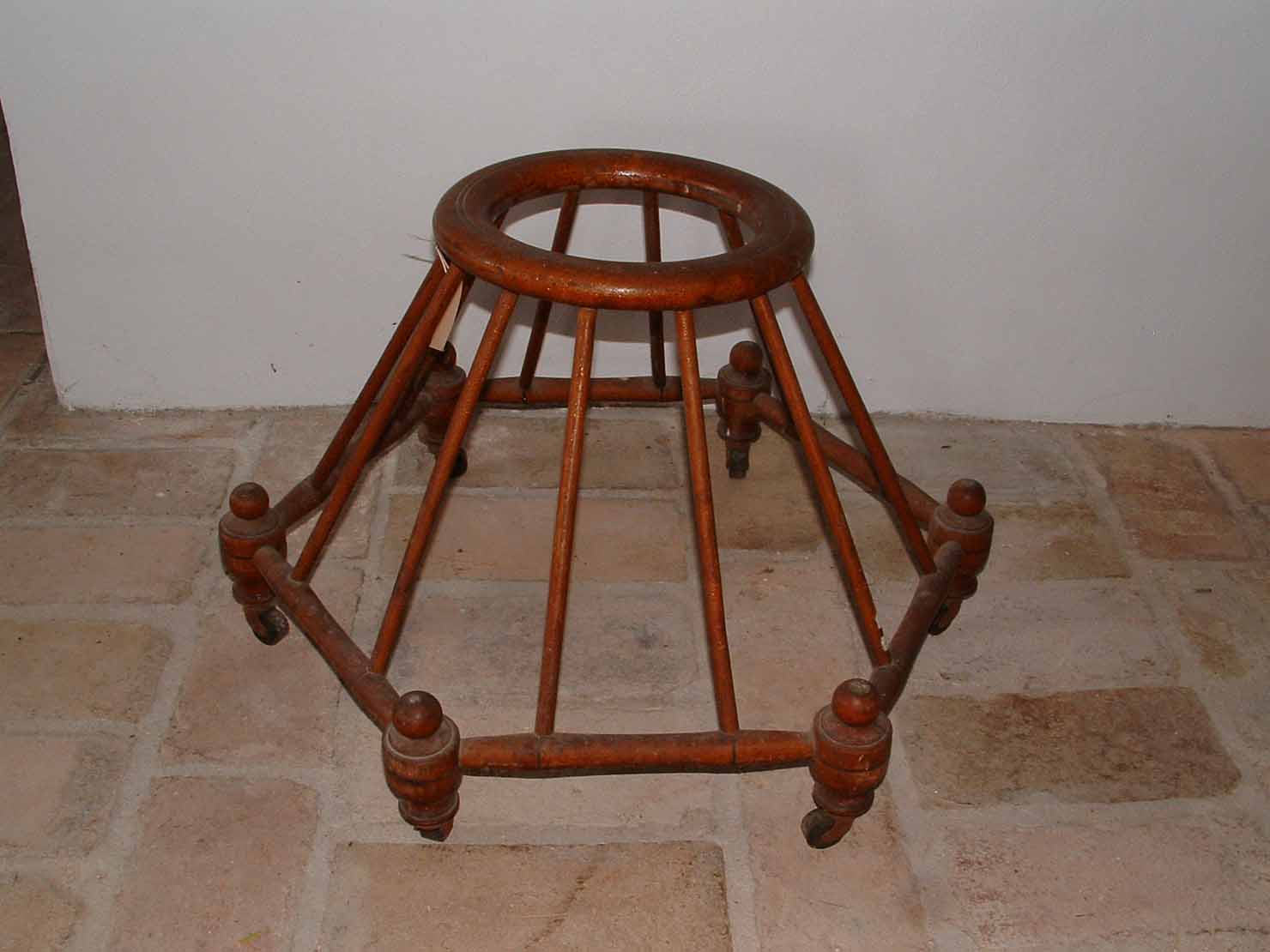 girello esagonale - produzione marchigiana (secc. XIX/ XX)