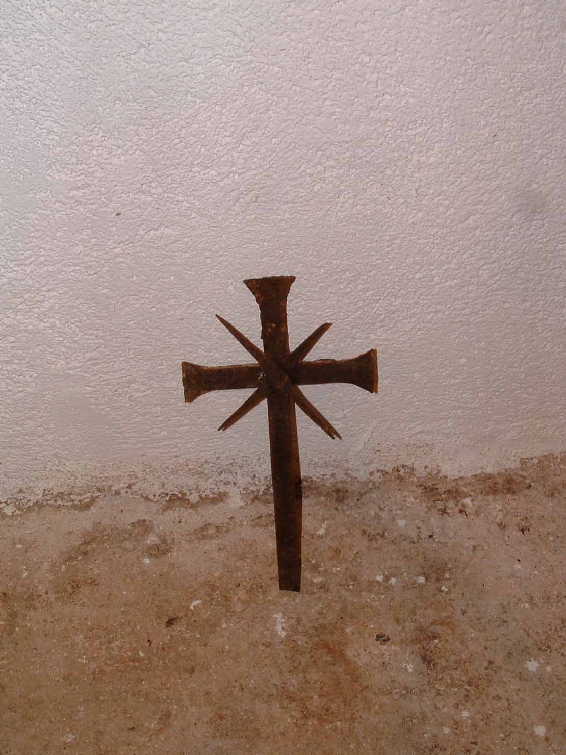 croce cimiteriale - produzione marchigiana (secc. XIX/ XX)