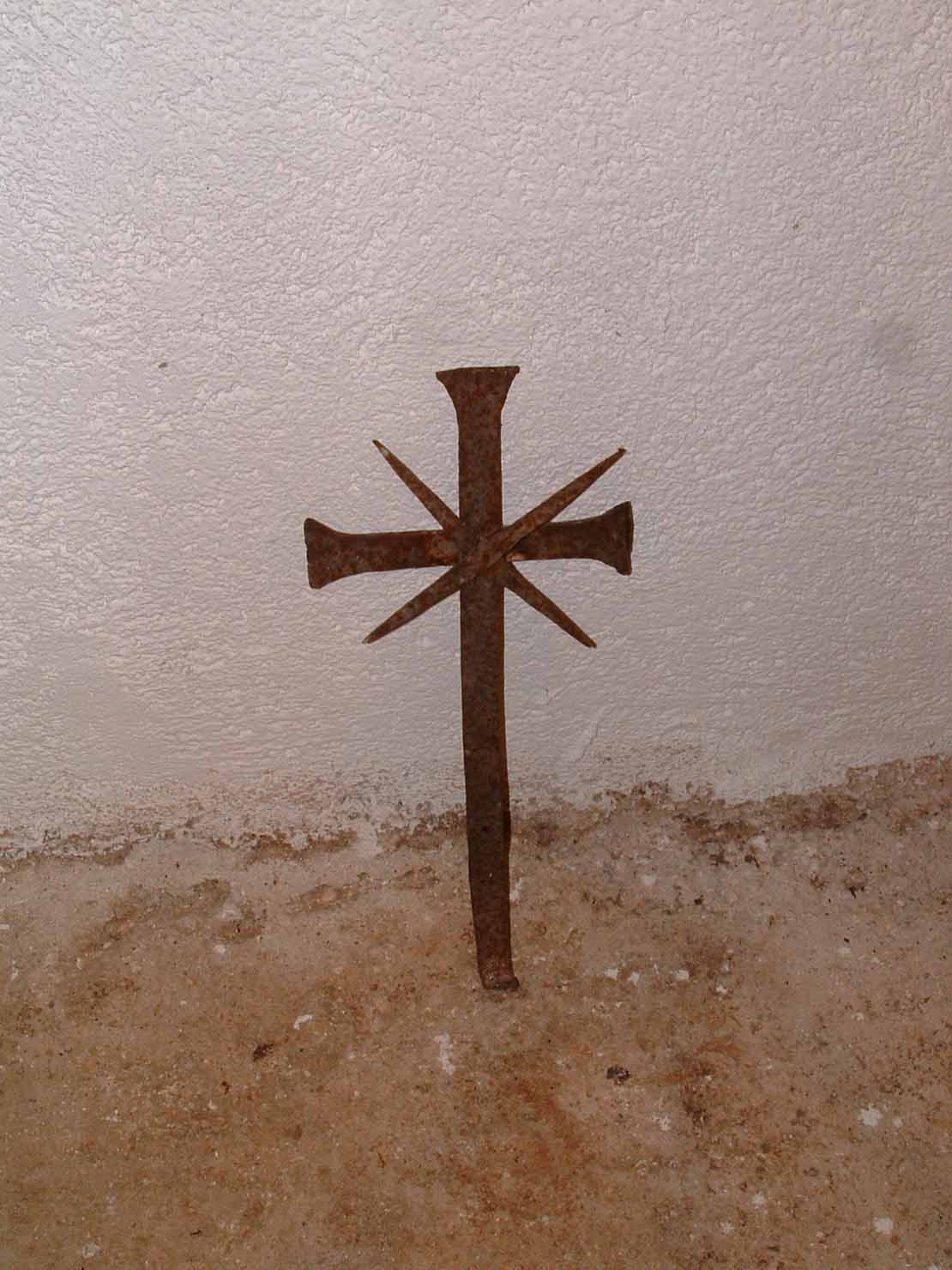 croce cimiteriale - produzione marchigiana (secc. XIX/ XX)