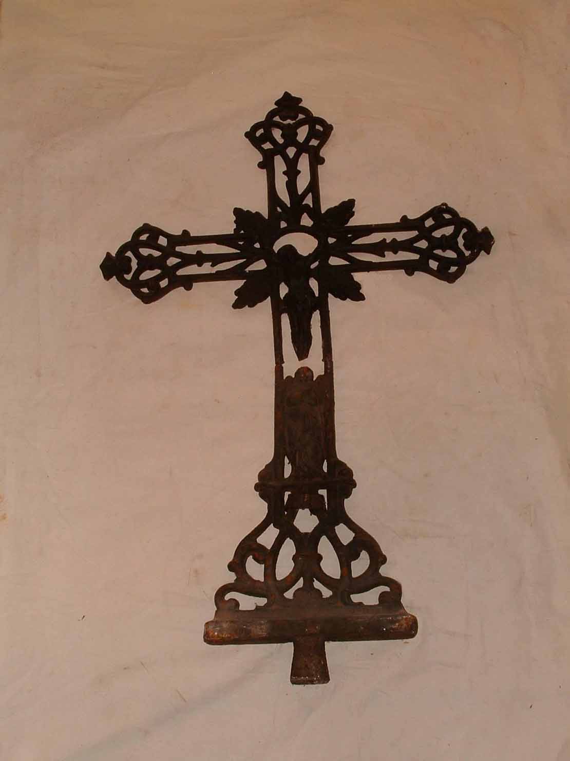 croce cimiteriale - produzione marchigiana (secc. XIX/ XX)