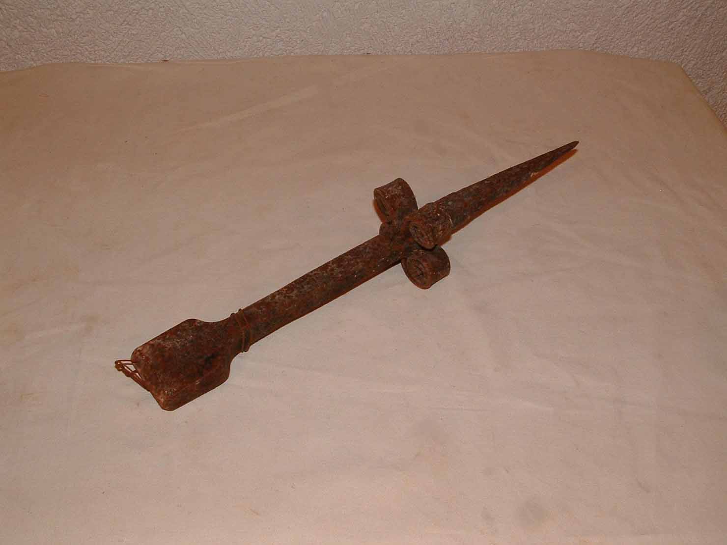 incudine da falce - produzione marchigiana (secc. XIX/ XX)