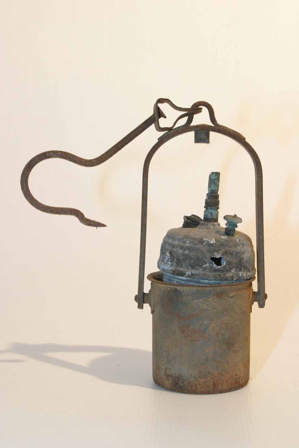 lampada acetilene - produzione marchigiana (secc. XIX/ XX)