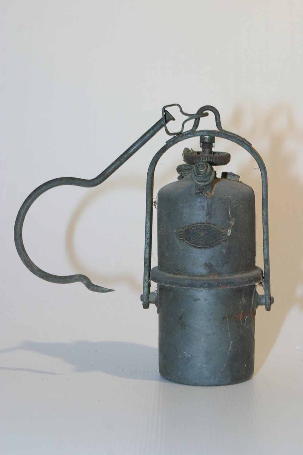 lampada acetilene - produzione marchigiana (secc. XIX/ XX)