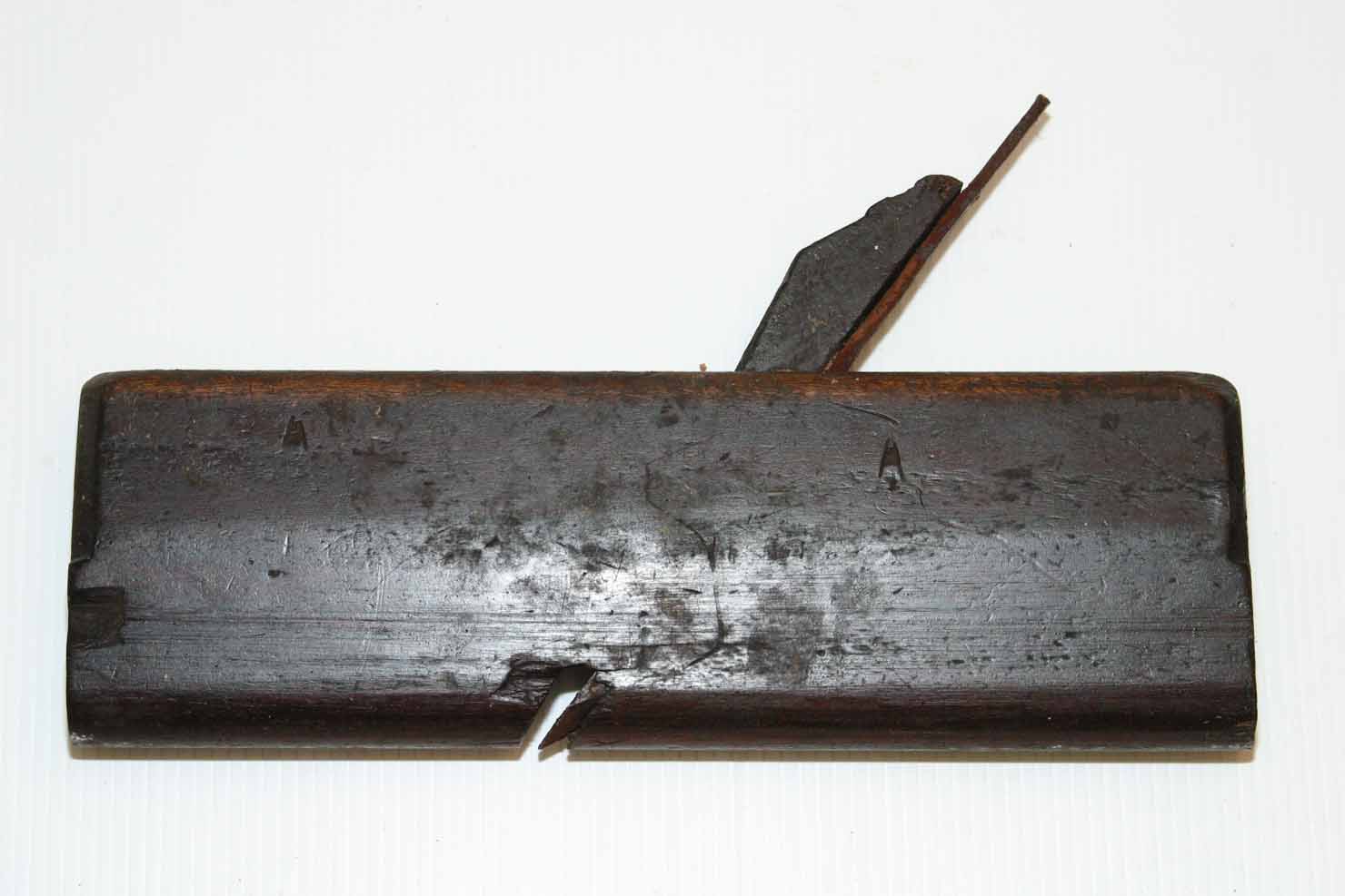 sponderuola curva - produzione marchigiana (secc. XIX/ XX)