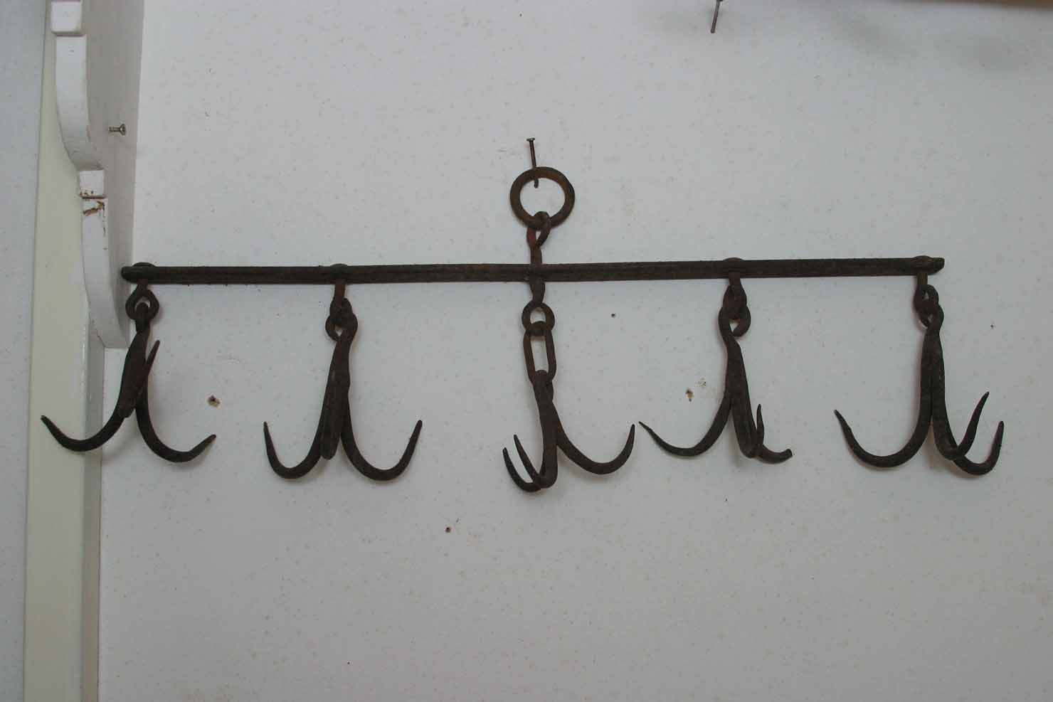 gancio per pozzo - produzione marchigiana (secc. XIX/ XX)